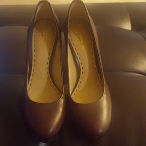 Coach Brown Leather Round Toe Heels Size 5B
